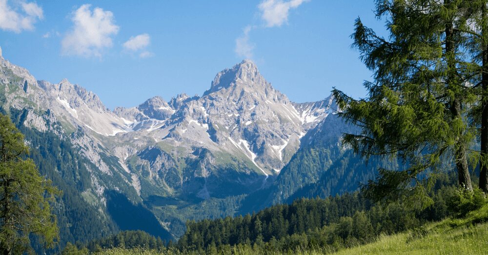 Three Epic Ways to Experience Winter in New Hampshire's White Mountains